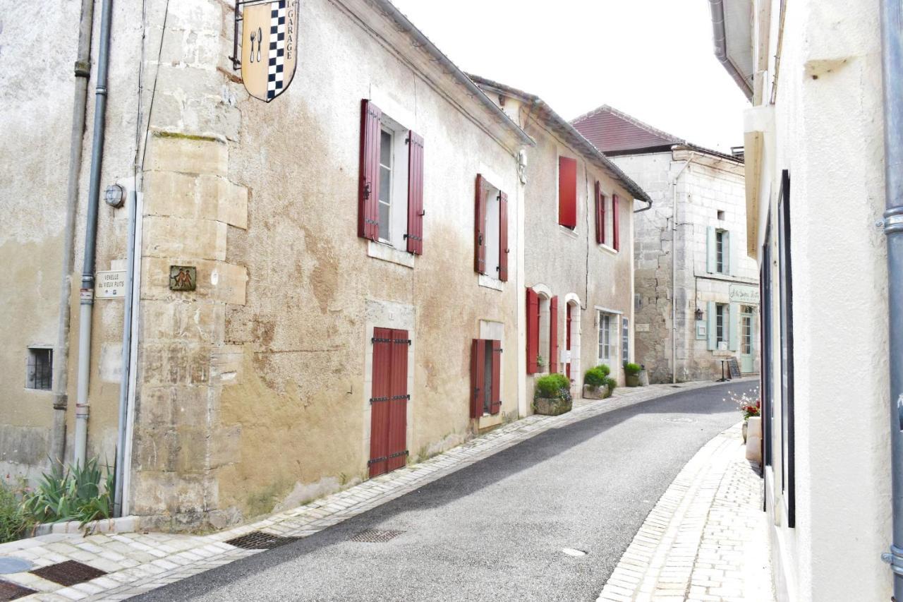 La Maison Du Tourniquet Aubeterre-sur-Dronne Εξωτερικό φωτογραφία